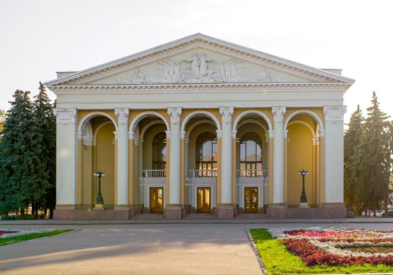 Remarkable Appartments In Town Center Poltava Kültér fotó